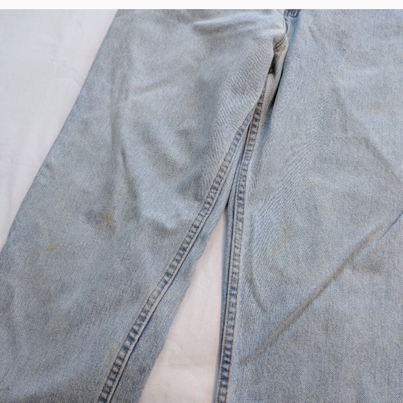 Vintage Levi 550 Relaxed Fit Tapered Leg - Picture 4 of 8